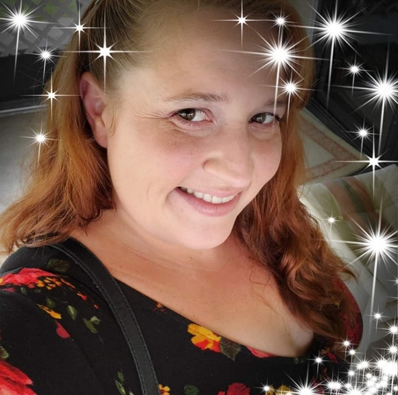 Meet your Posher, Racheal - Picture 2 of 2